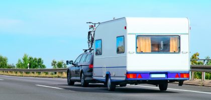como evitar multas de la dgt por llevar una caravana